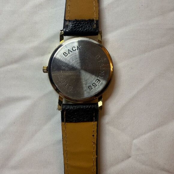 Hot Topic Black and Gold Blackheart Moon Phases Watch - Picture 7 of 8